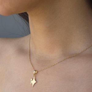 پلاک طلا طرح ستاره کد P042
