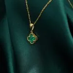 پلاک طلا ونکلیف سبز کد P060