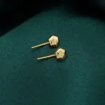 گوشواره طلا طرح شش ضلعی کد E018